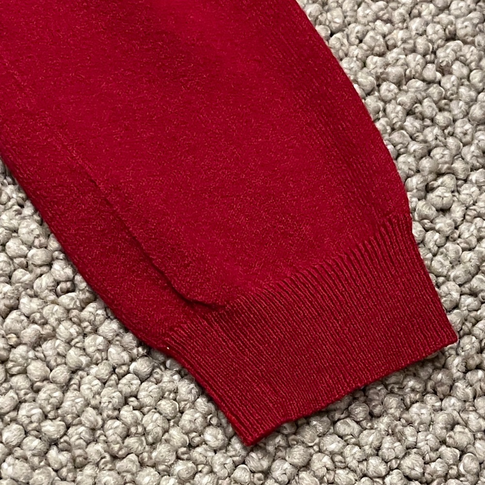 Women’s Beautiful Red Wool Sweater with Rhinestone Buttons - Picture 4 of 13